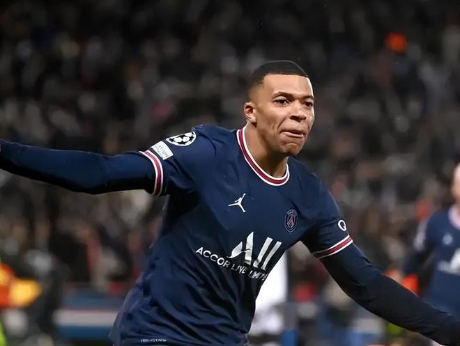 念旧️#梅西重回诺坎普 #梅西参观新诺坎普 #梅西