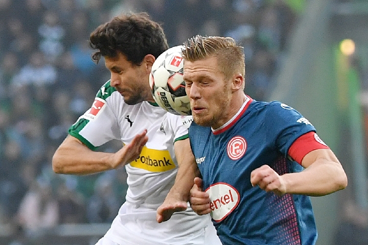 2021和平精英超级杯暨空投嘉年华7月31日即将盛大开幕，明星嘉宾