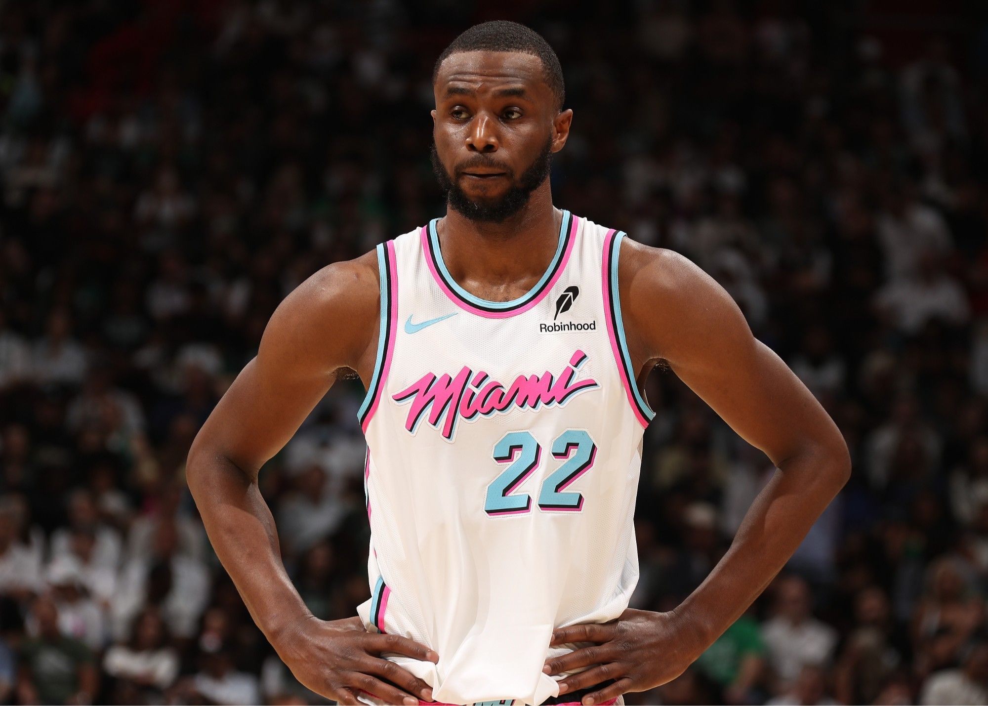 00：50斯诺克世界公开赛现场很精彩，玉山星牌台球俱乐部更热闹！斯诺克世界公开赛现场很精彩，玉山星牌台球俱乐部更热闹！