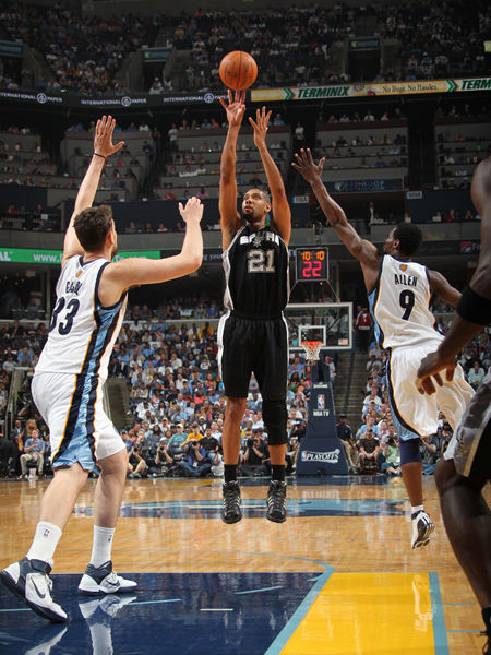 IG太简单，AL悬念最大！季后赛赛程出炉，官方为IG更改时间