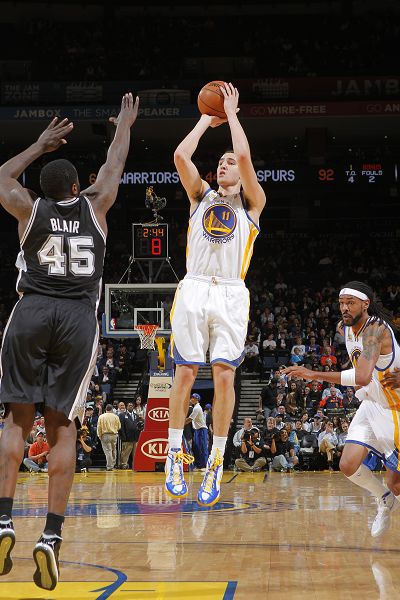 日本队夺得奥运棒球金牌