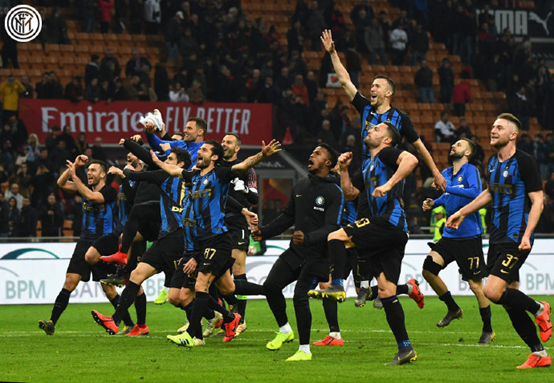 [欧冠]多特1-2博洛尼亚 2分钟2球逆转取欧冠首胜