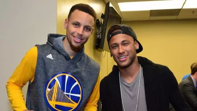 早报：长期演练少打一人，为的就是今天！